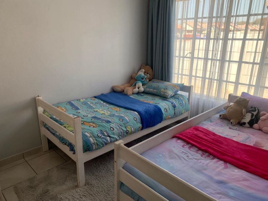 3 Bedroom Property for Sale in Waterkloof East North West